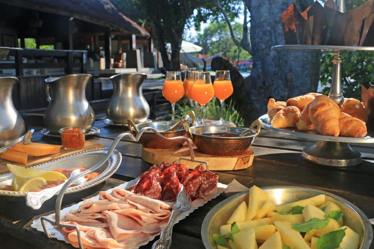 Royal Chundu Island Lodge Livingstone Eksteriør billede